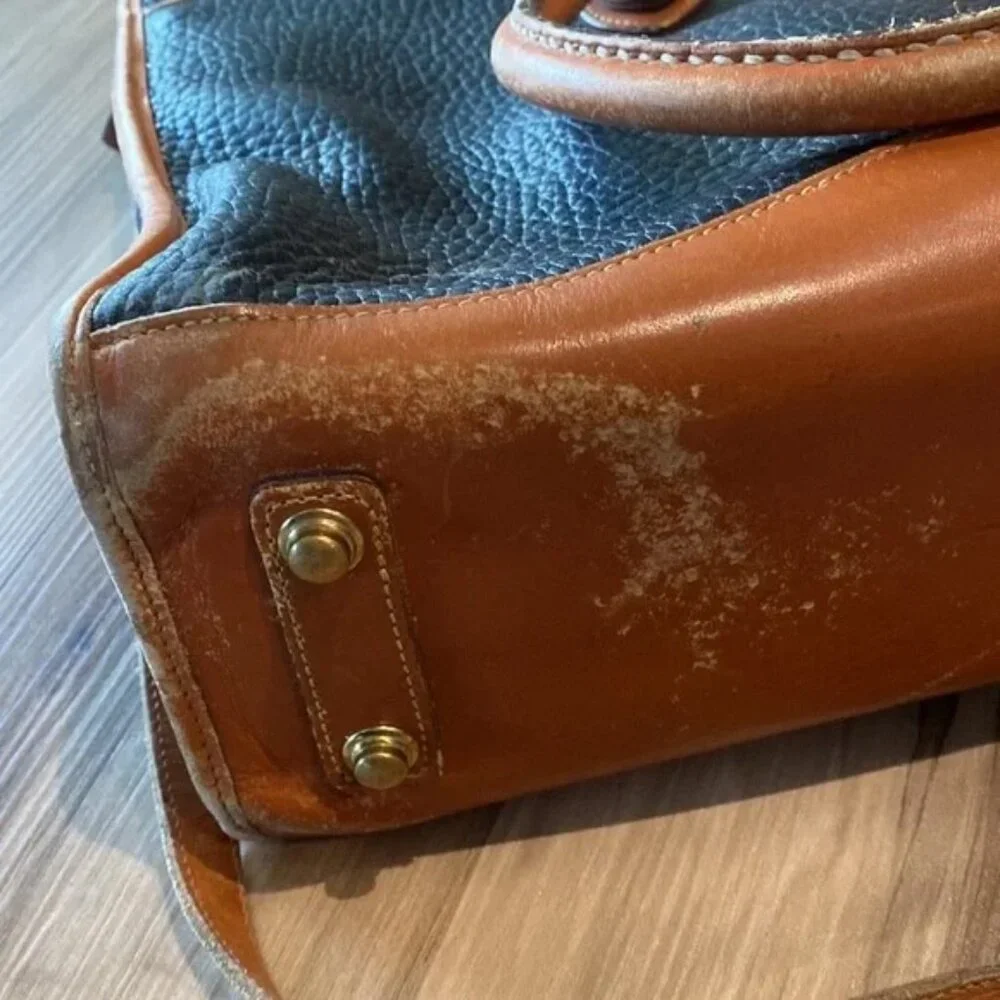 🎥 Vintage ♡ Dooney & Bourke ♡ All Weather Leather Briefcase / Messenger Bag - Picture 11 of 16